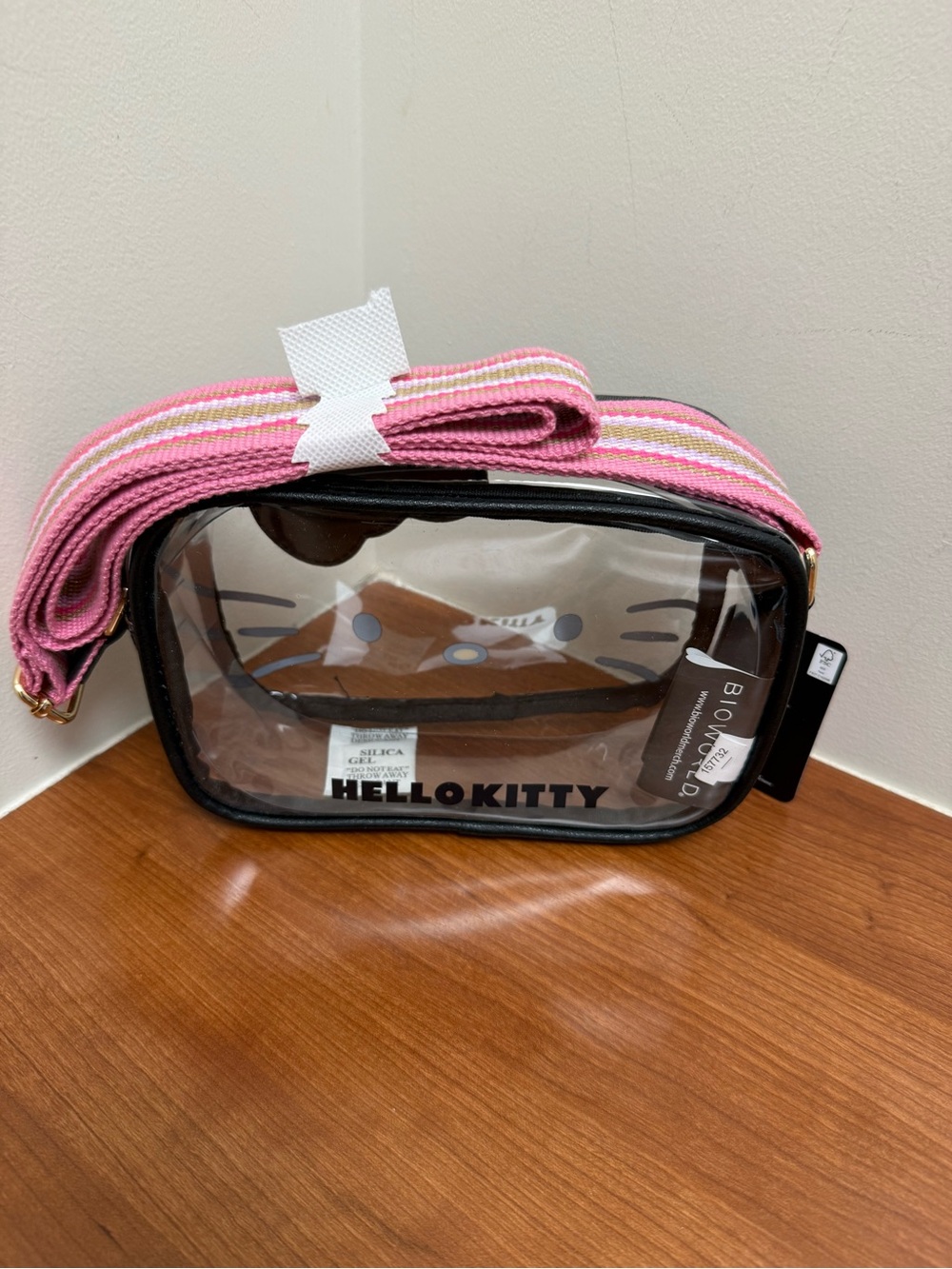 Hello Kitty Clear Crossbody with Pink Bow and Striped Strap - Picture 3 of 3